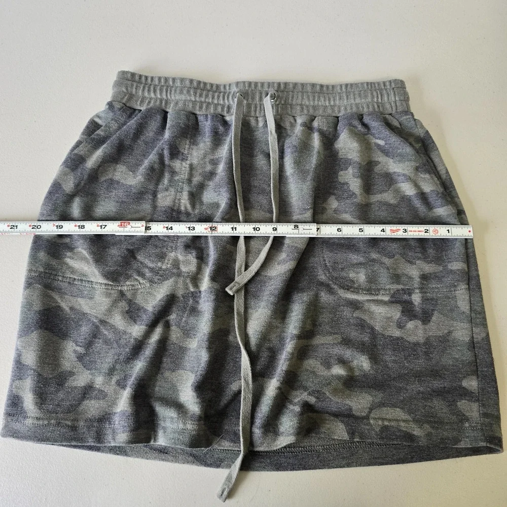 Jane & Delancey Skirt Women's L Green Camo Elastic Waist Drawstring Pockets